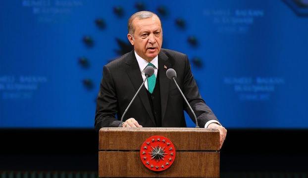 Erdoğan: Bu zat başka bir ülkede mi yaşıyor?