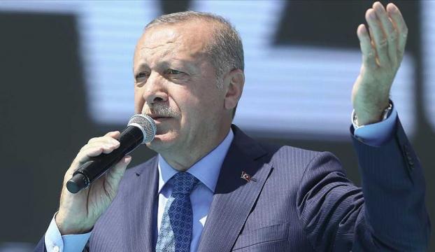 Cumhurbaşkanı Erdoğan: Bize kefen biçenlerin heveslerini kursaklarında bırakmayı sürdüreceğiz