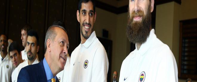 Fenerbahçe Cumhurbaşkanı Erdoğanı ziyaret etti