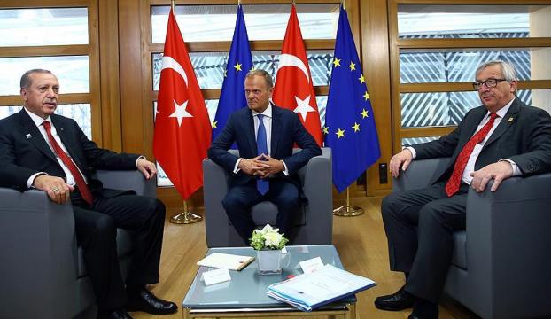 Cumhurbaşkanı Erdoğan, Tusk ve Junker ile görüştü