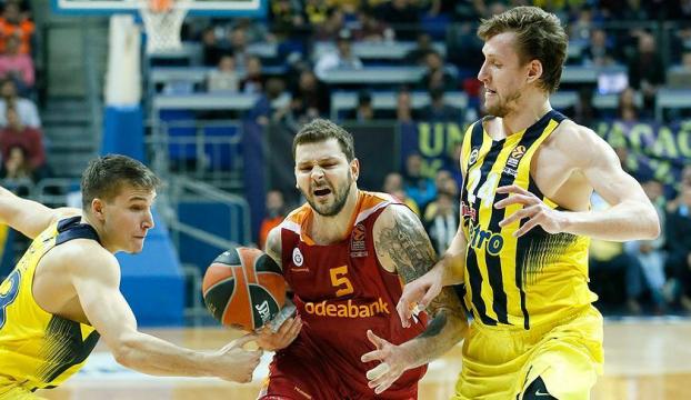 THY Avrupa Ligindeki Türk derbisinin galibi Fenerbahçe