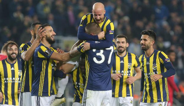 Fenerbahçe Zoryayı 2 golle geçti