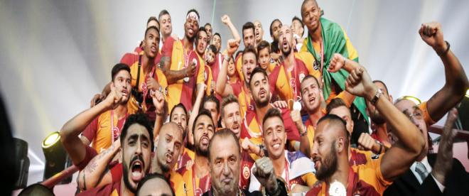 Galatasaray, şampiyonluğu kutluyor