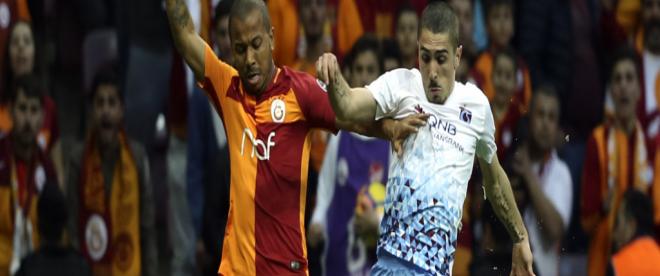 Galatasaray zirvedeki yerini korudu