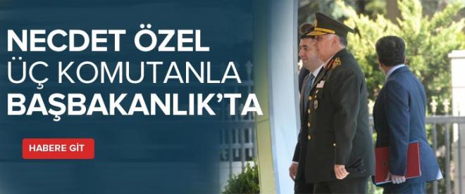 Özel üç komutanla Bakanlar Kurulu toplantısında