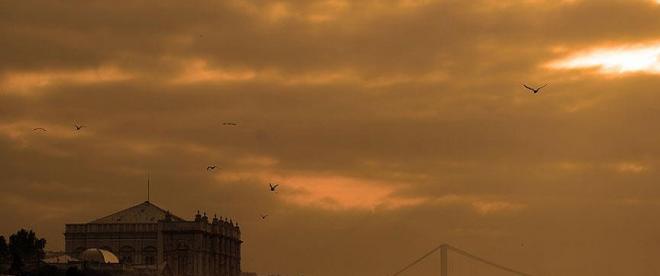 İstanbul Boğazı gemi geçişlerine kapatıldı