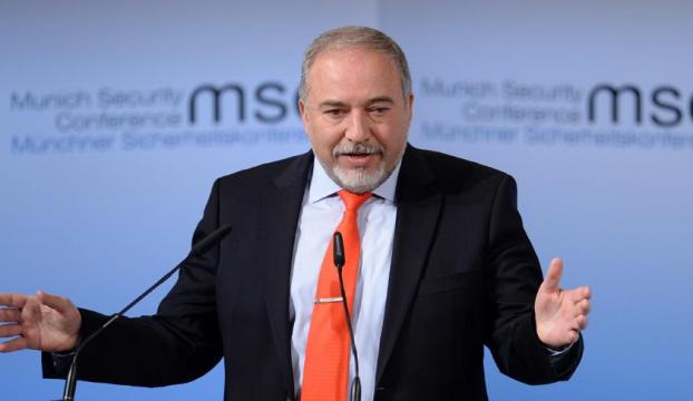 İsrail Savunma Bakanı Liberman istifa etti