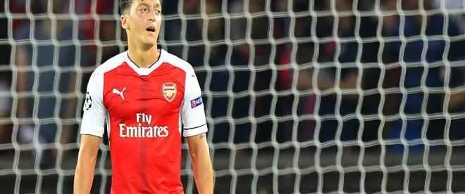 Mesut Özil, Almanya Milli Takımını bıraktı