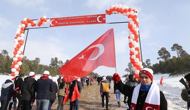 Vefakar gençlik fedakar ecdadını unutmadı