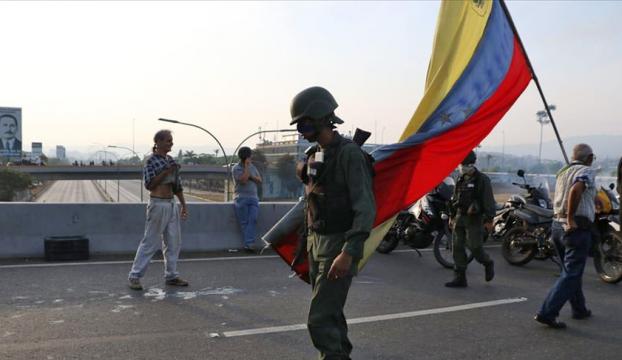 Venezuelada darbe girişimi